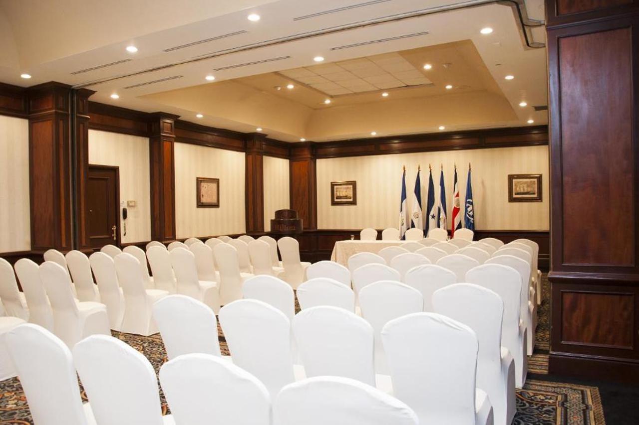 Hilton Princess Σαν Πέδρο Σούλα Εξωτερικό φωτογραφία